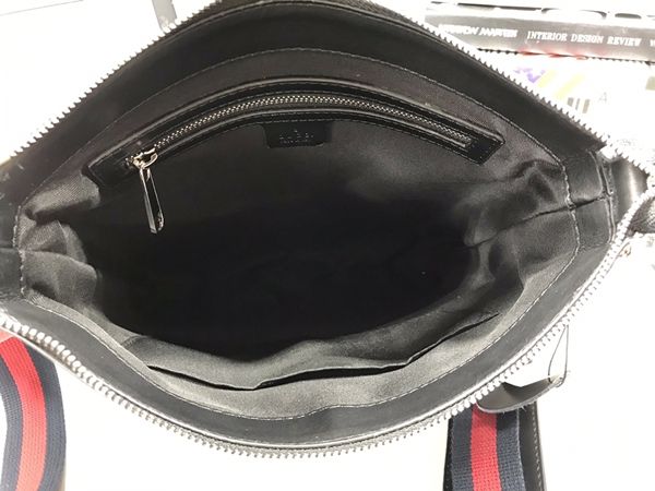 激安グッチバッグコピー着用イメージ